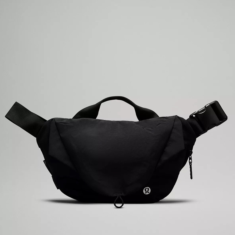 Lululemon Curved Crossbody Bag 3L